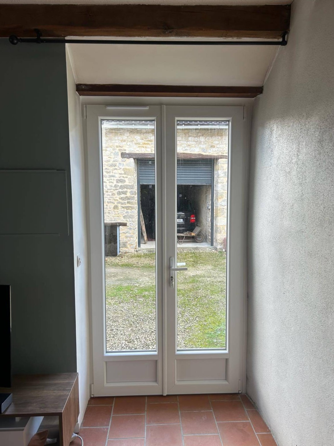 Porte-fenêtre PVC blanche intérieure