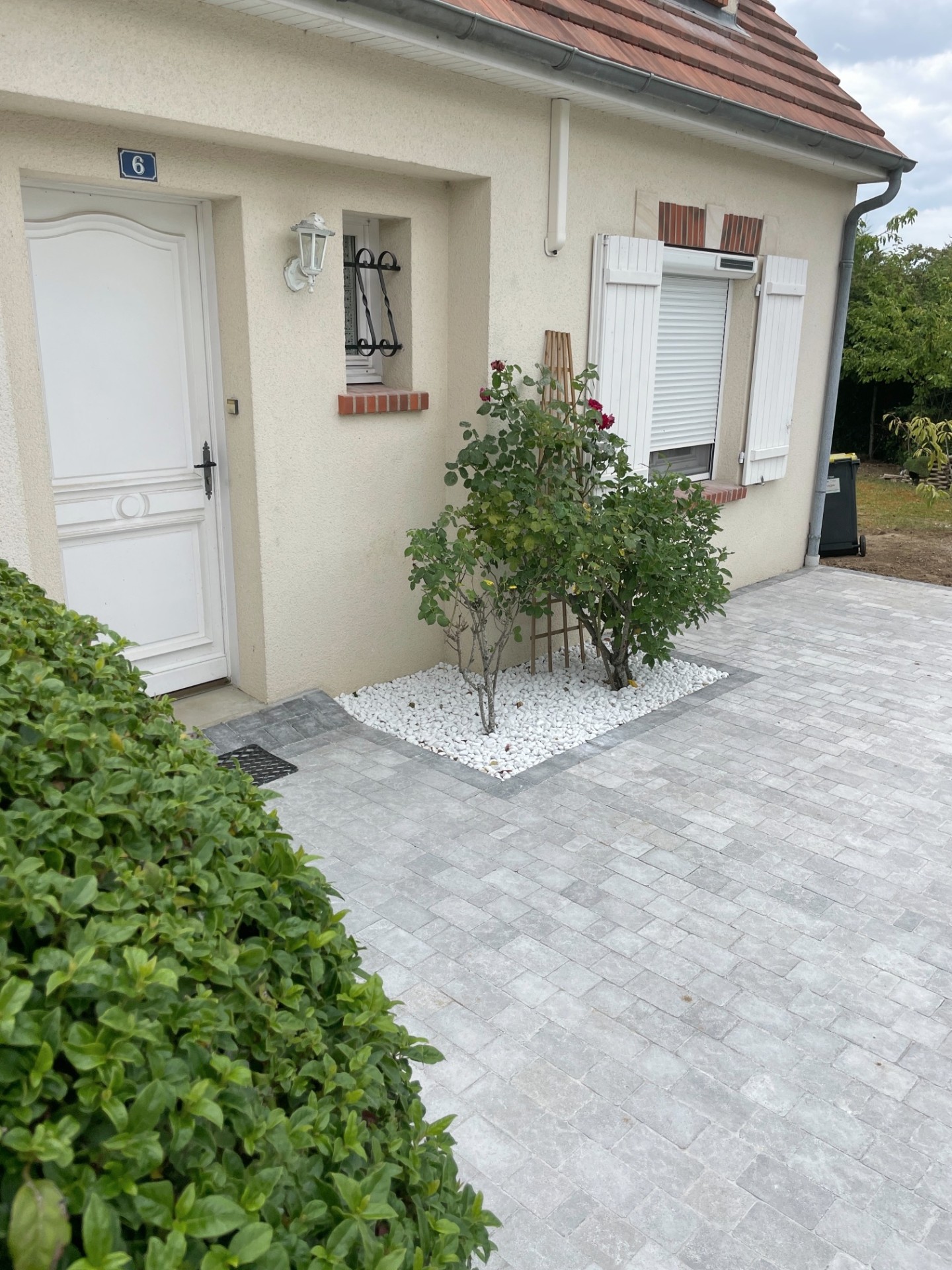 Terrassement à Pithiviers - Allée pavée