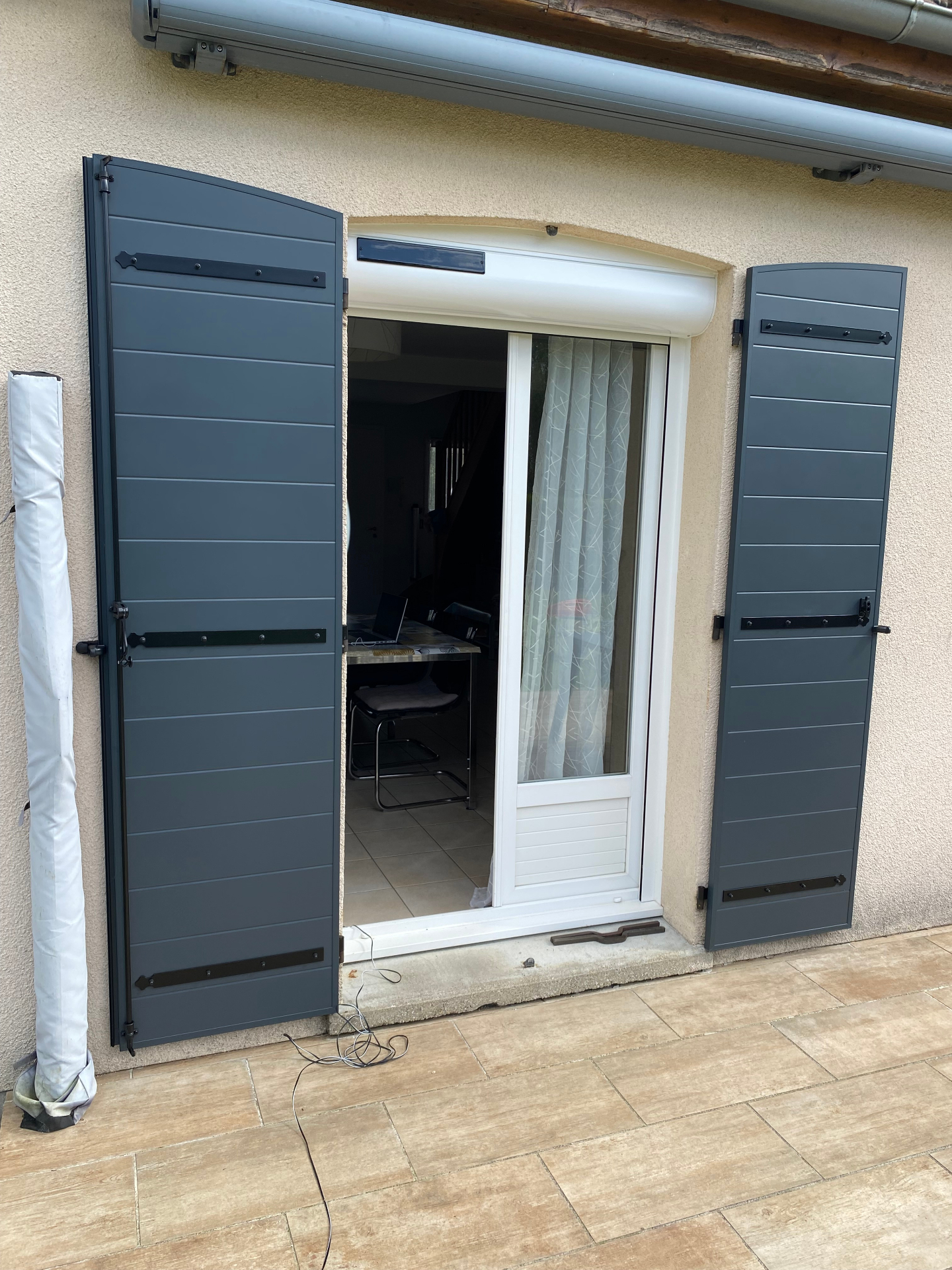 Volets battants aluminium - Plein Jour